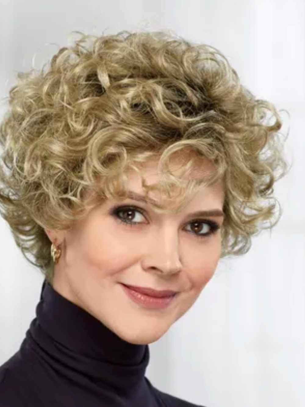🩷🩷🩷  PAULA YOUNG FRANCIE  Curly Women's Wig in Parisian Blonde - Natural Volume